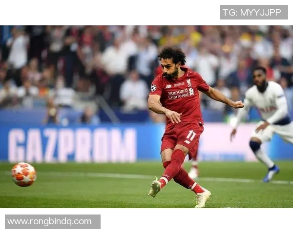 中国足球历史最快球员揭秘：突破速度极限的绿茵传奇